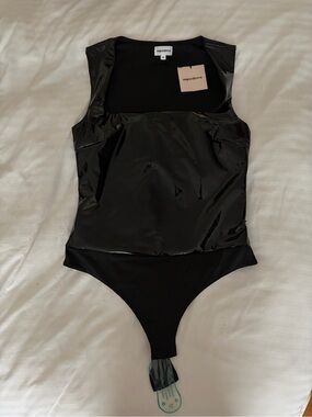 superdown Glossy Black Square Neck Bodysuit